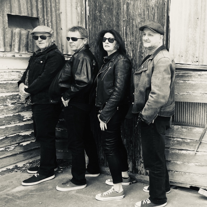 Robyn and the Rancheros